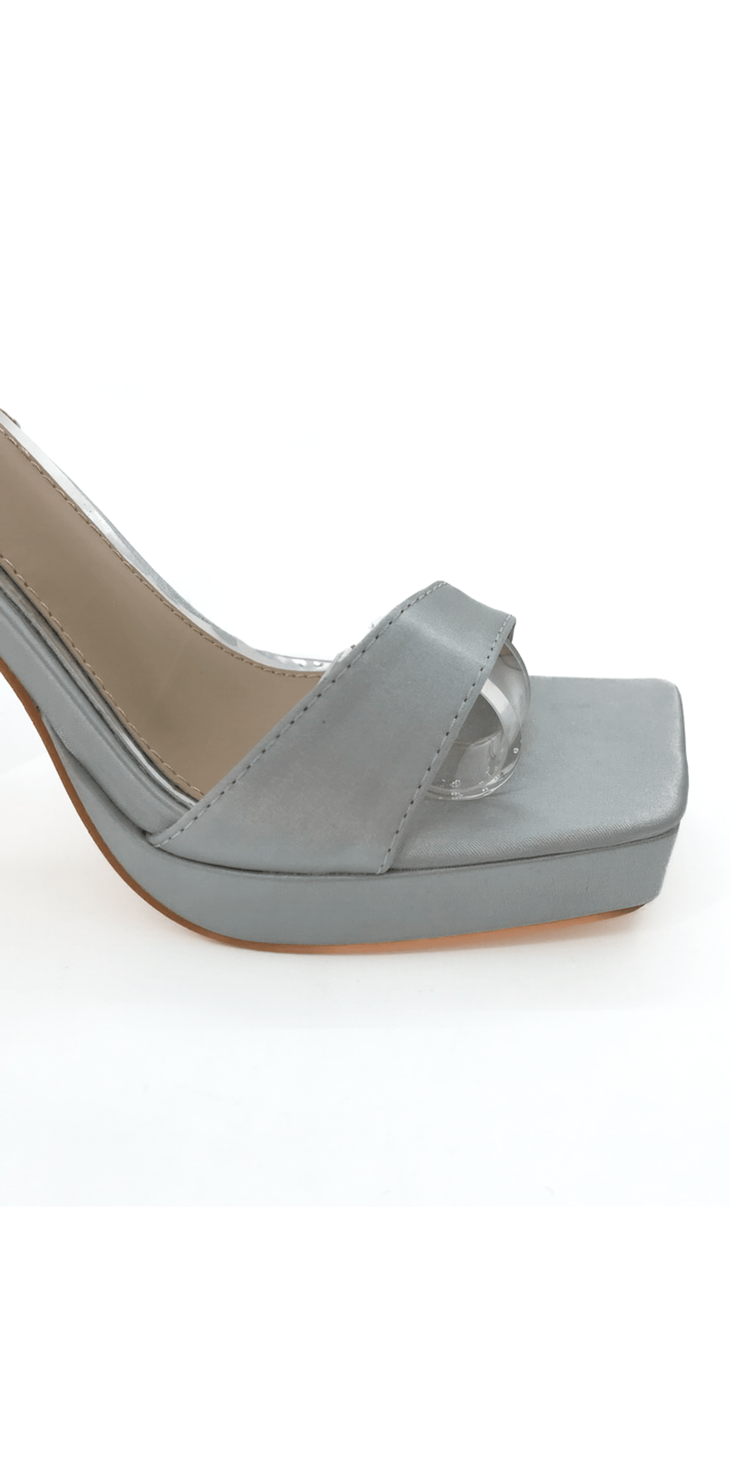 Camille La Vie /Satin Block Heel Platform Ankle Strap Sandal /Size 5.5 / silver/ close up