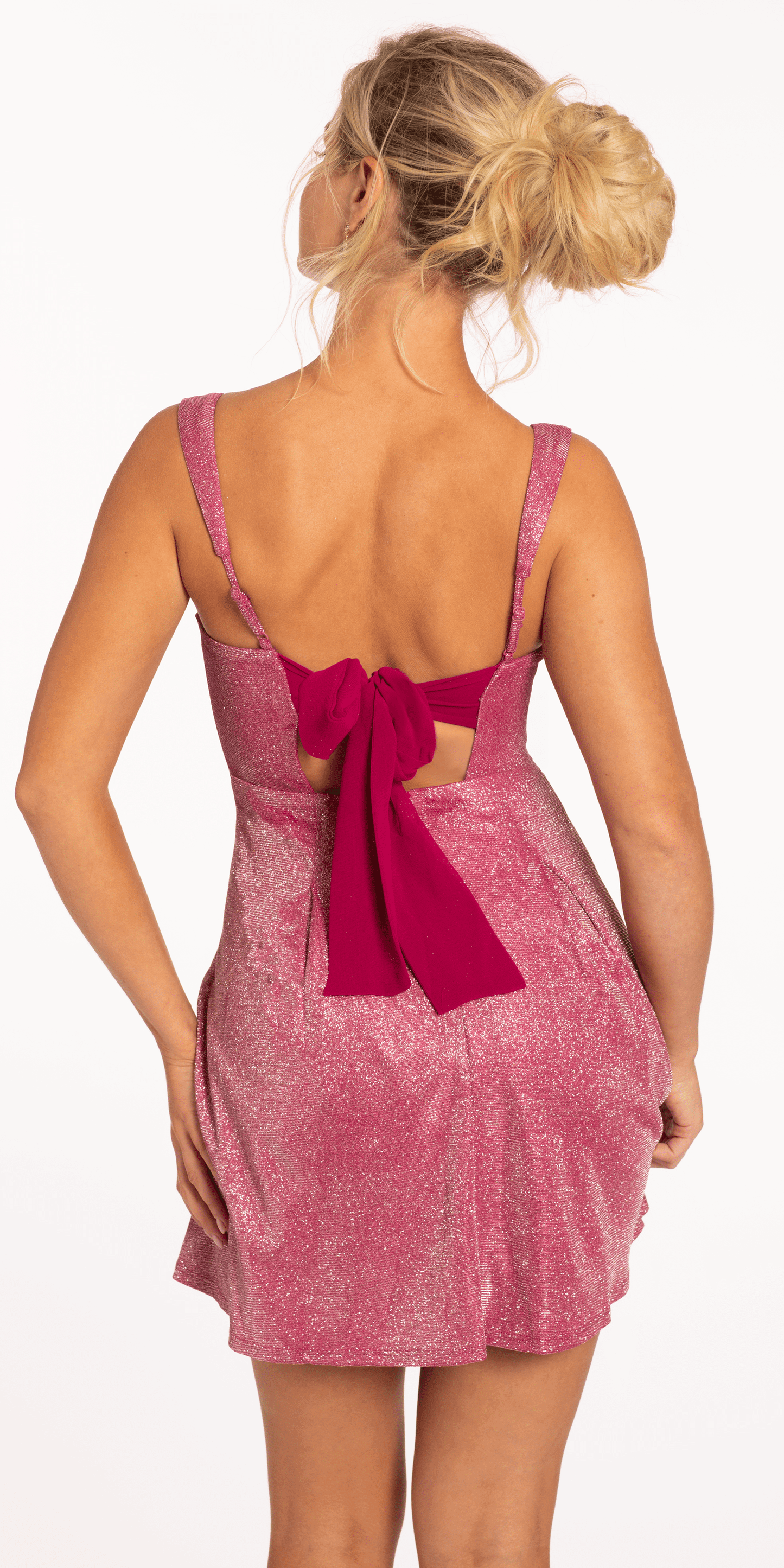 magenta Size 6 missy Camille La Vie Shimmer Square Neck Bow Back Skater Dress