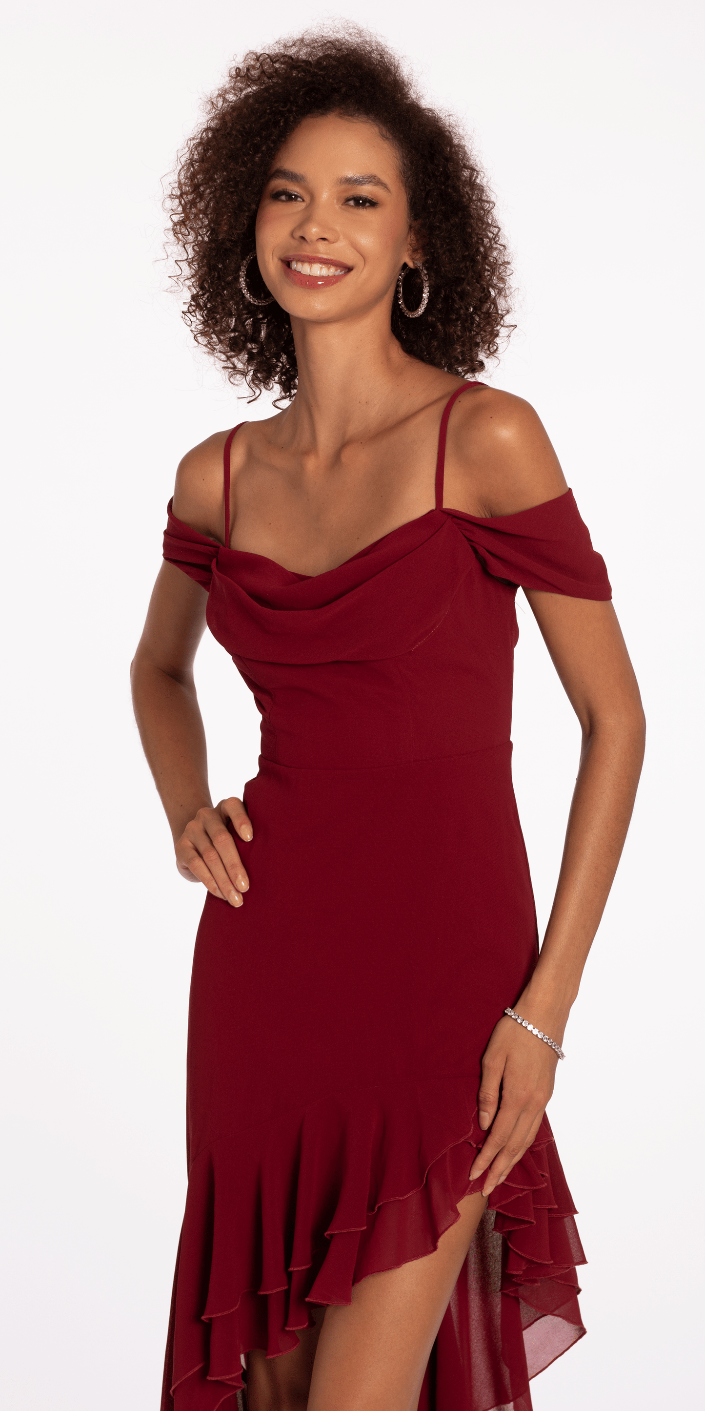 Camille La Vie Chiffon Off the Shoulder Midi Dress with Asymmetrical Hem missy / XS / red/close up alt