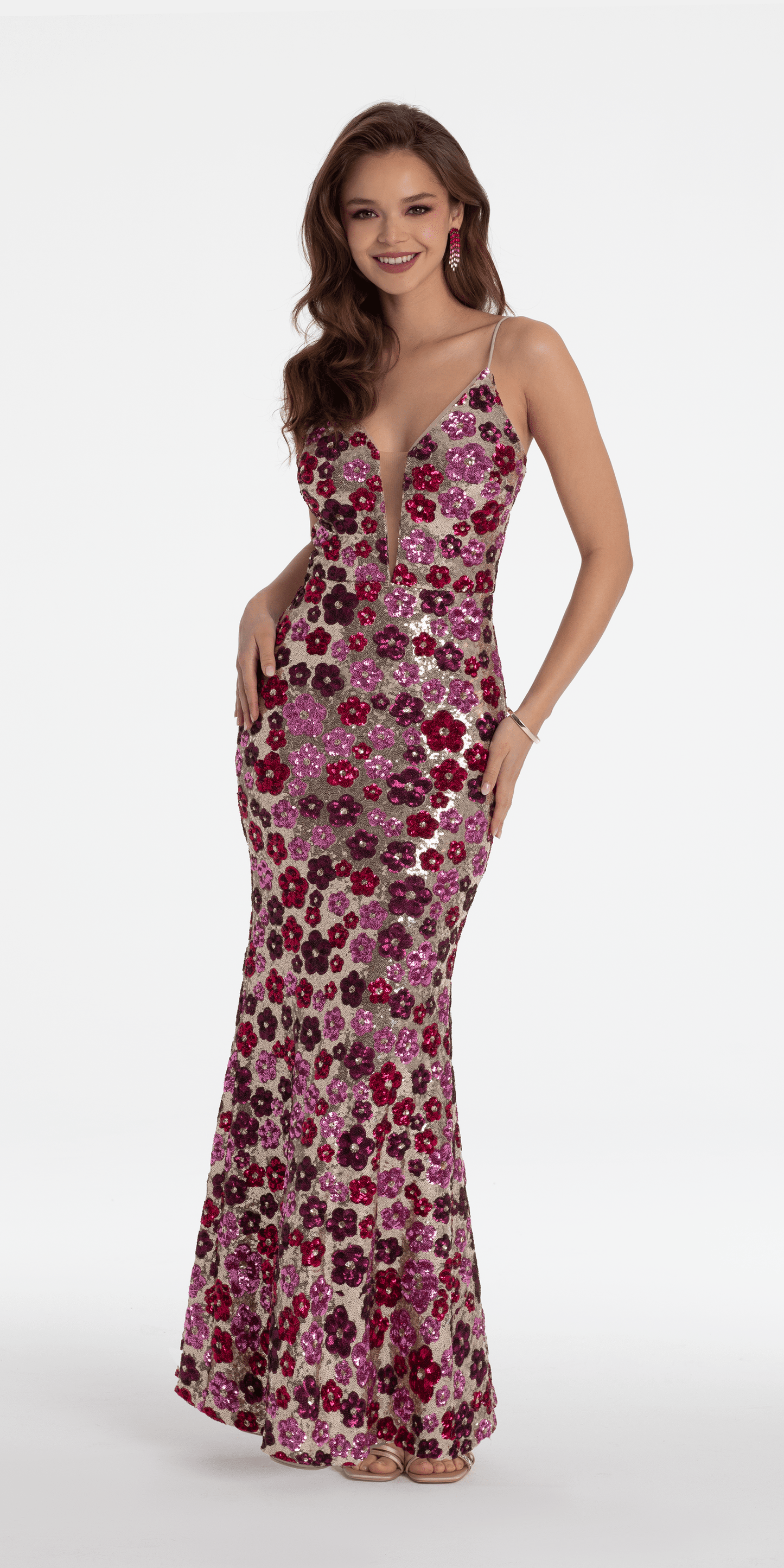 nude Size 6 missy Camille La Vie Sequin Daisy Illusion Plunge Column Dress