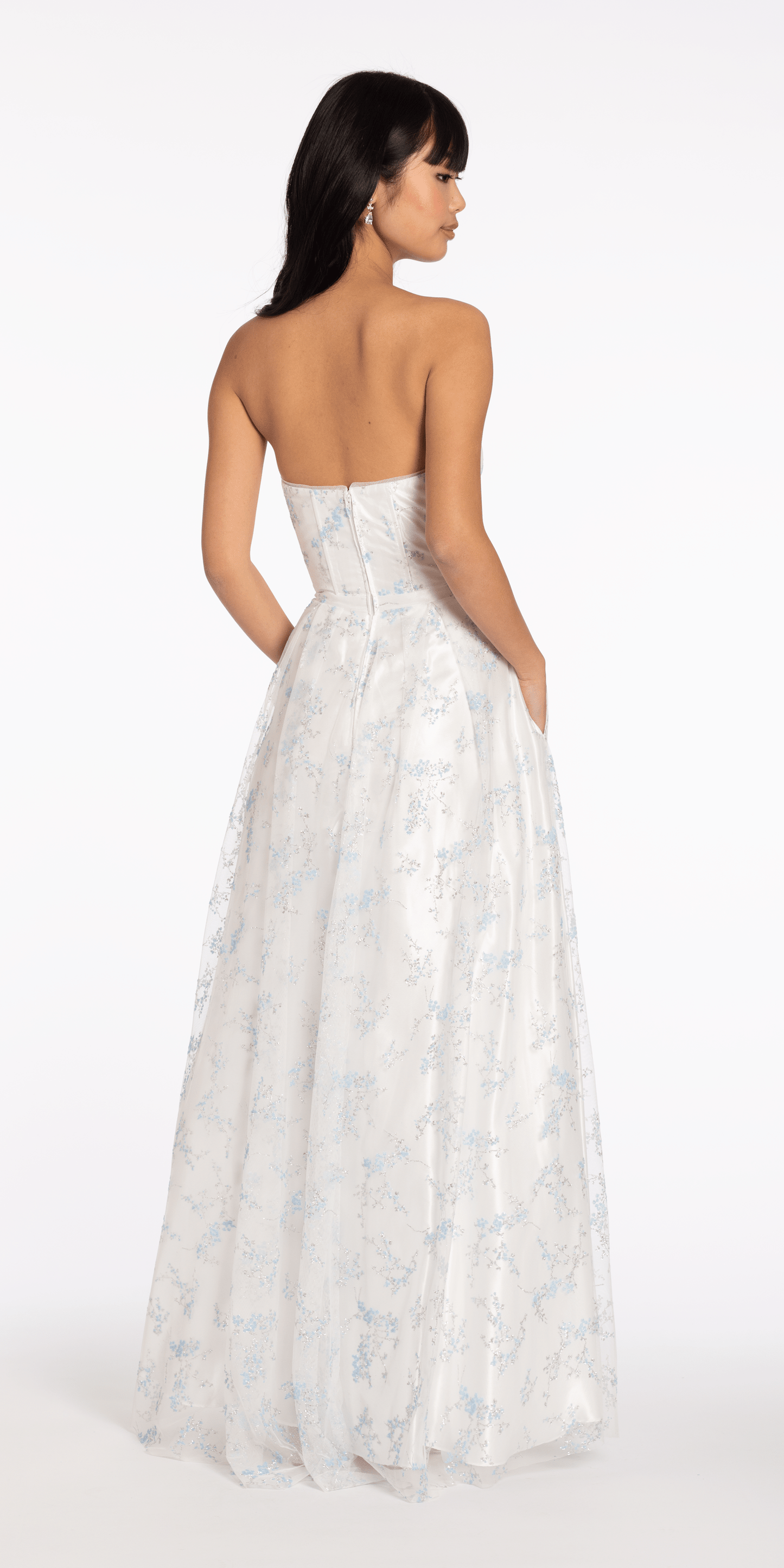 Camille La Vie /Strapless Glitter Corset Ballgown/ missy/ size/ 2 /ivory/back alt