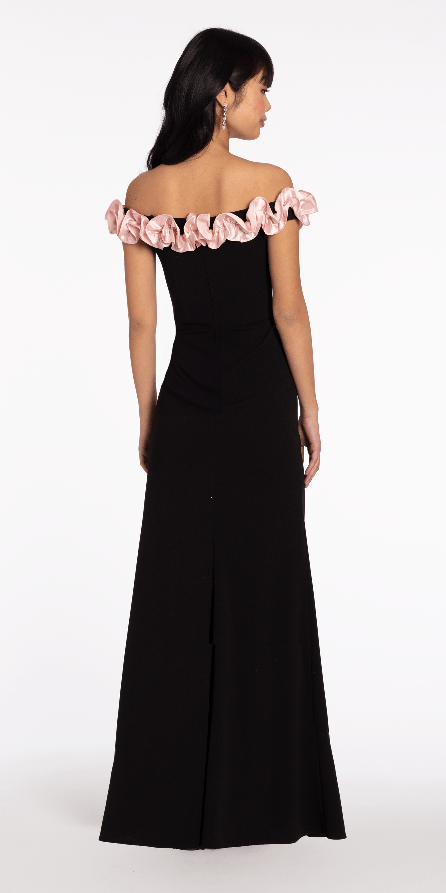 black-pink Size 0 missy Camille La Vie Crepe Off the Shoulder Column Dress with Ruffle Detail back