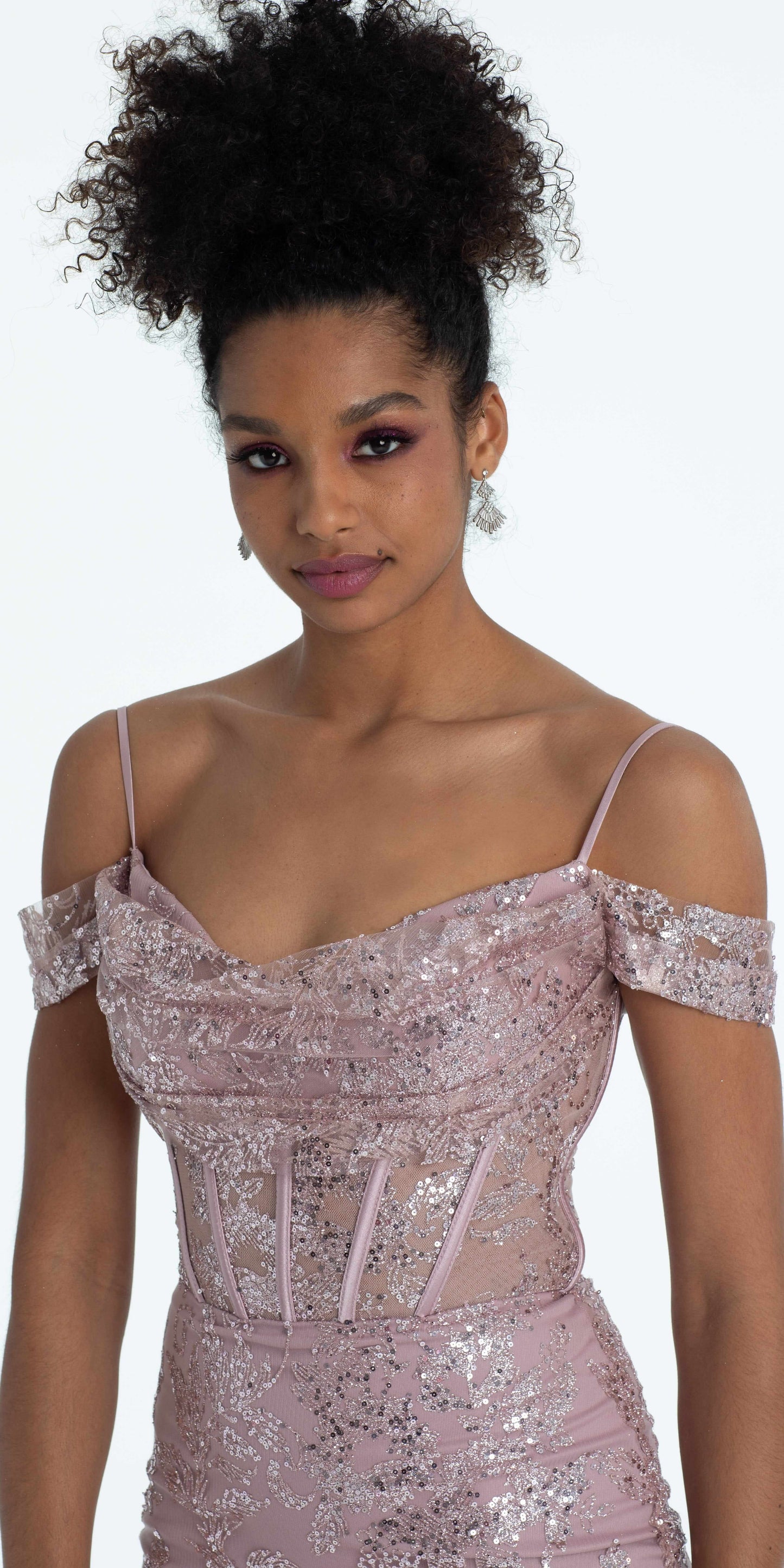 Camille La Vie /Glitter Drape Off the Shoulder Corset Mermaid Dress /missy /size/ 2 /rose/close up