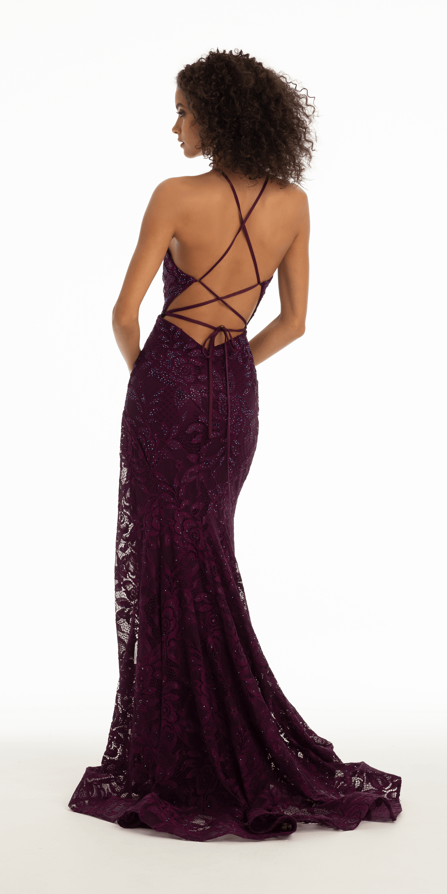 eggplant missy Size 2 Camille La Vie Strappy Back Sweetheart Lace Trumpet Dress with Side Slit
