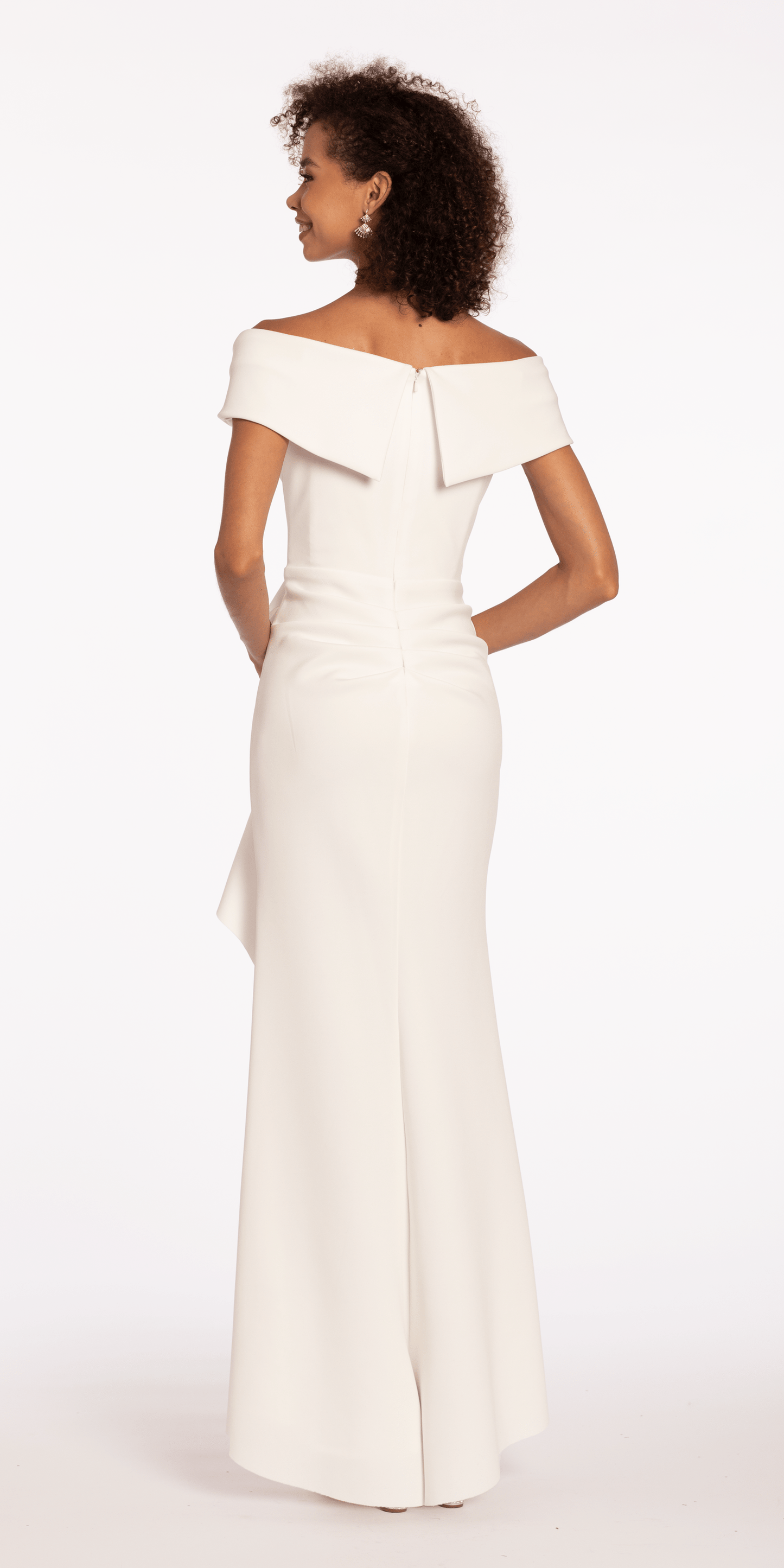 Camille La Vie /Off the Shoulder Scuba Dress with Side Ruffle/ missy /size /4 /ivory /back
