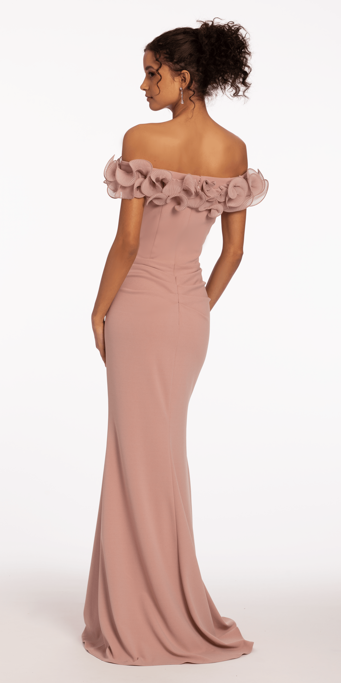 rose Size 4 missy Camille La Vie Ruffle Off the Shoulder Overlay Column Dress