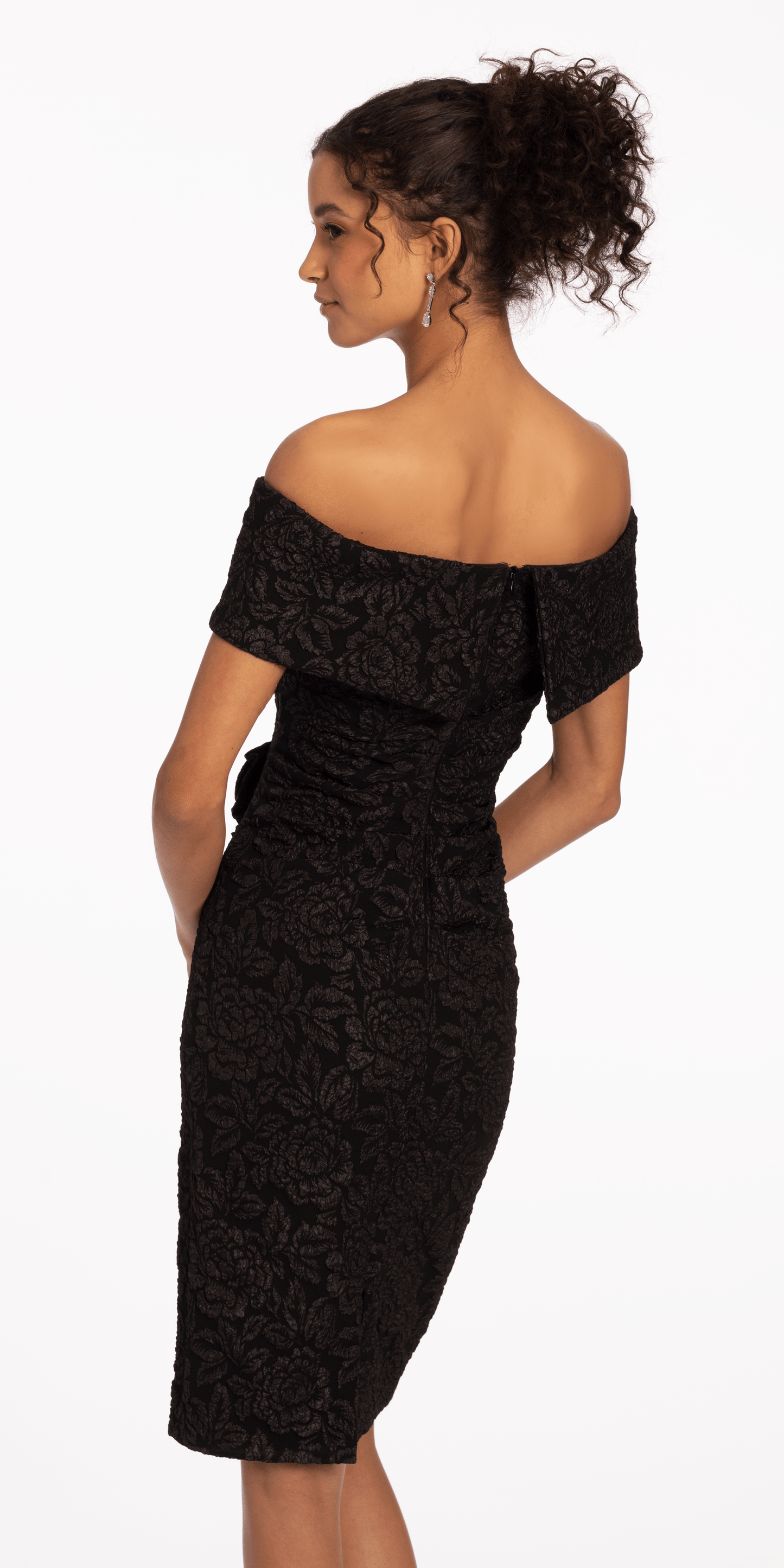 black size 4 missy Camille La Vie Jacquard Off the Shoulder Dress with Side Rosette