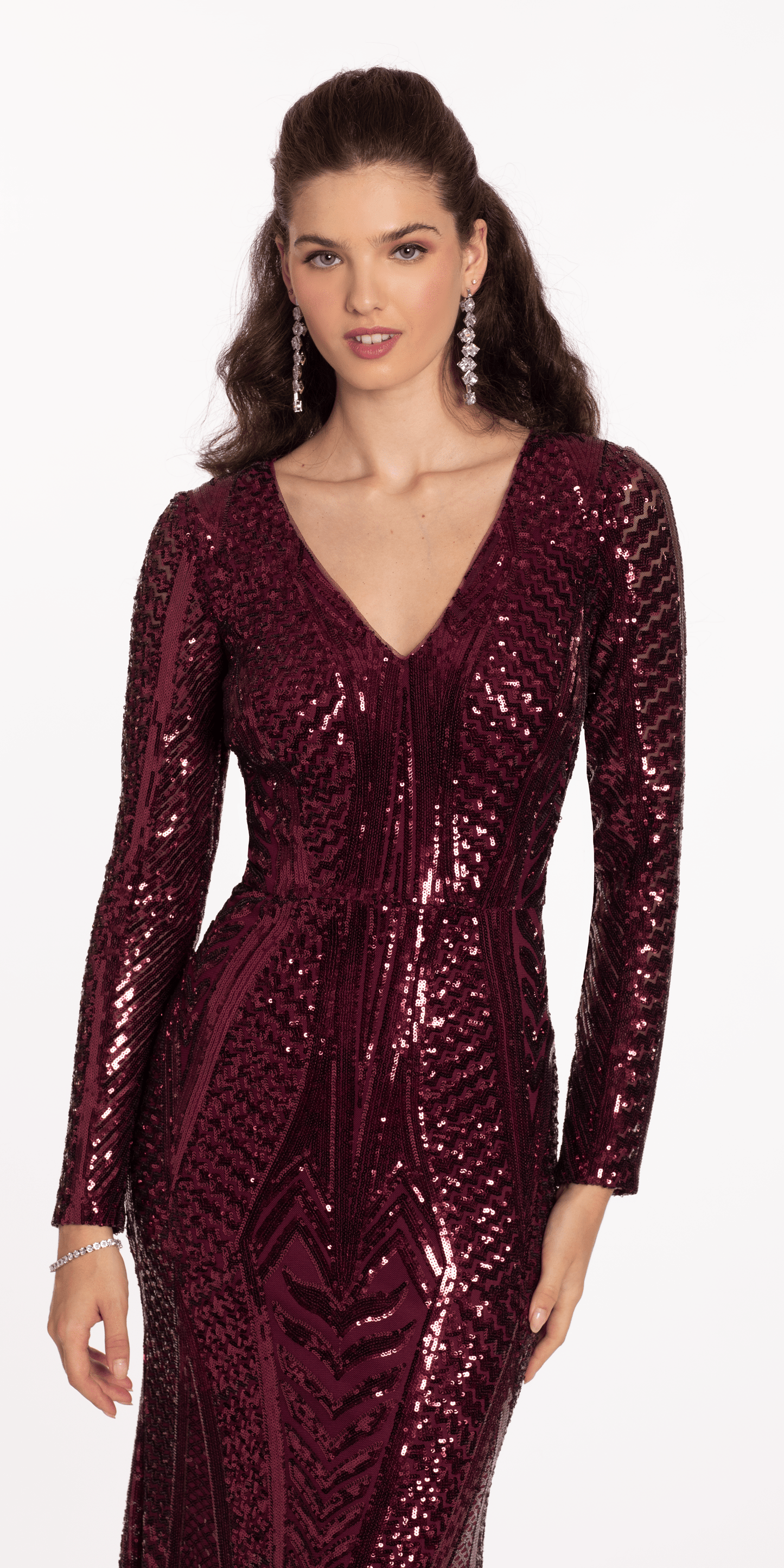 berry Size 12 missy Camille La Vie Long Sleeve V Neck Sequin Column Dress