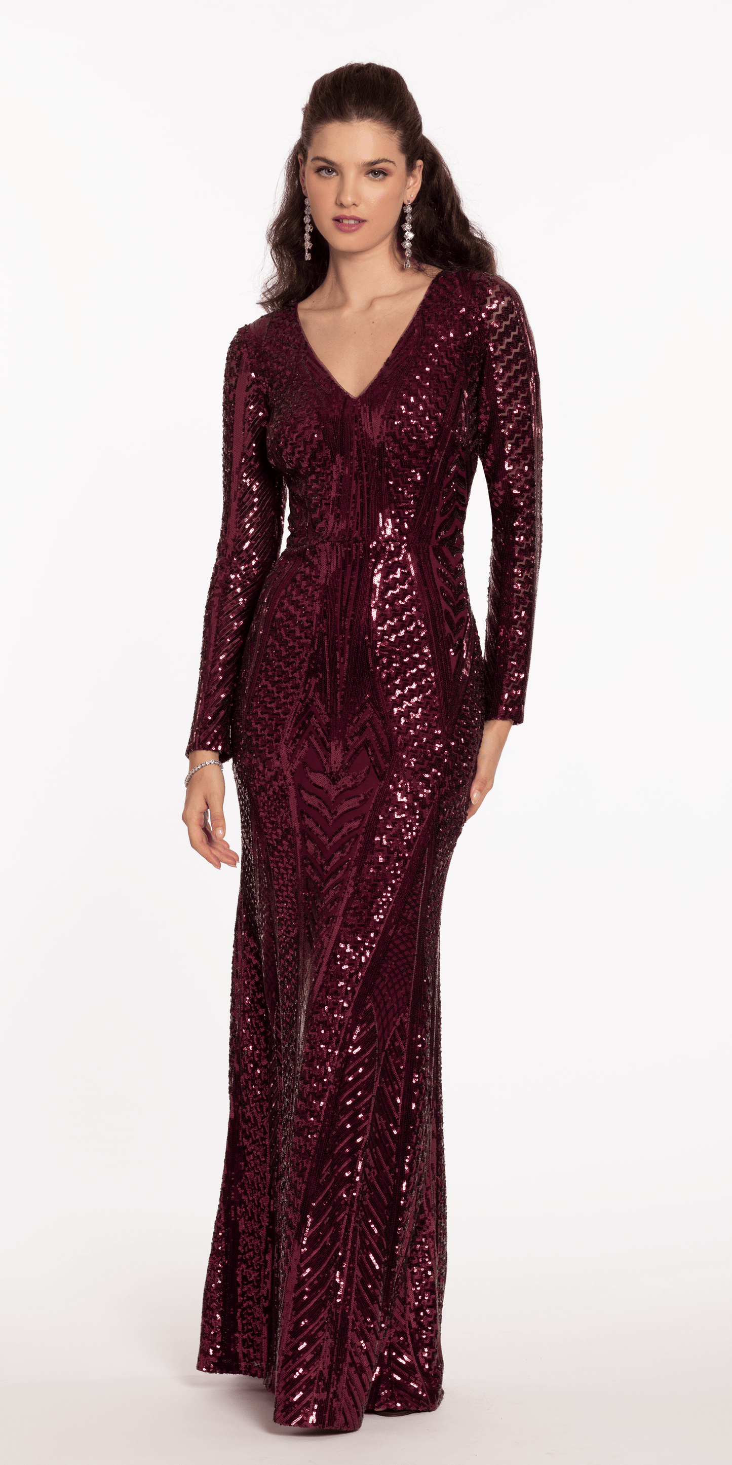 Camille La Vie /Long Sleeve V Neck Sequin Column Dress /missy /size/ 4 /berry /front alt