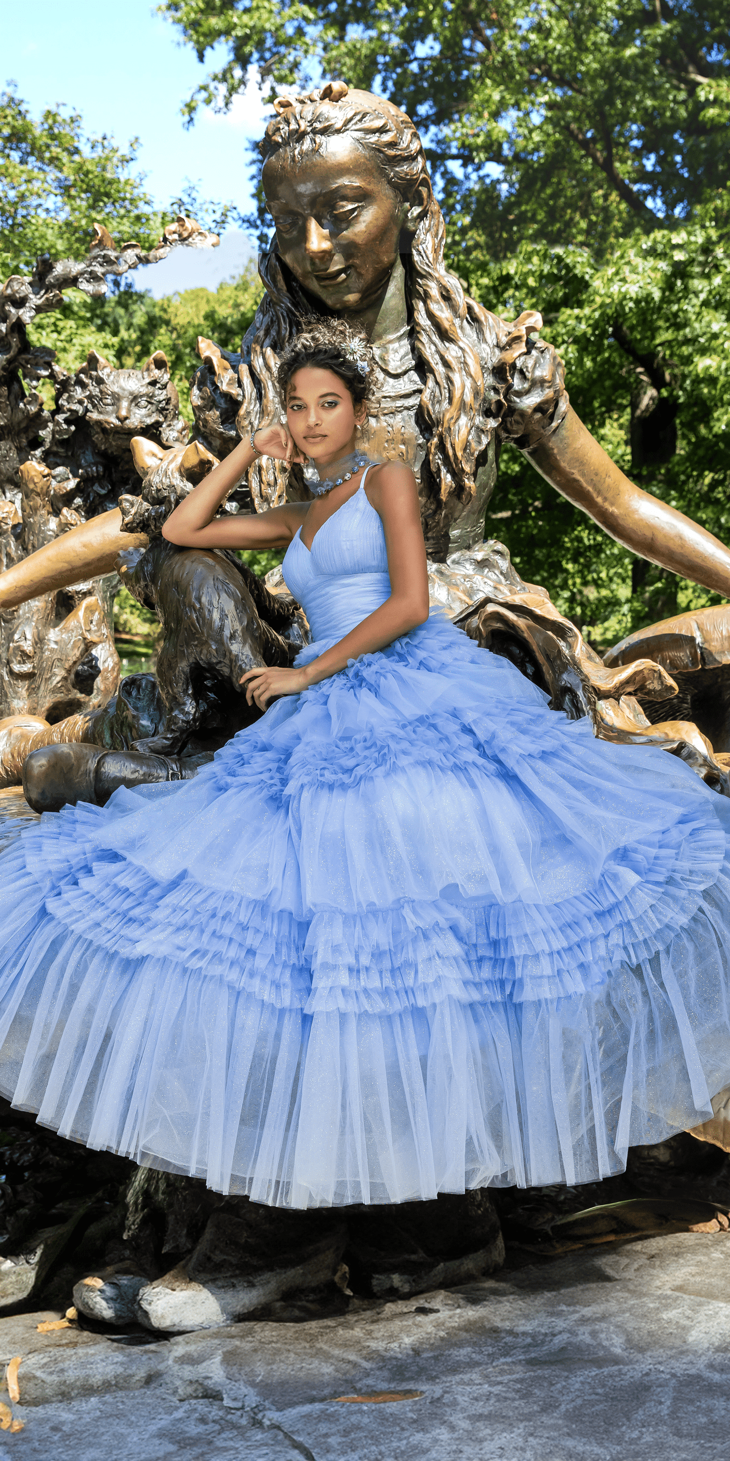 periwinkle Size 2 missy Camille La Vie Sweetheart Mesh Ruched Tiered Lace Up Back Ballgown