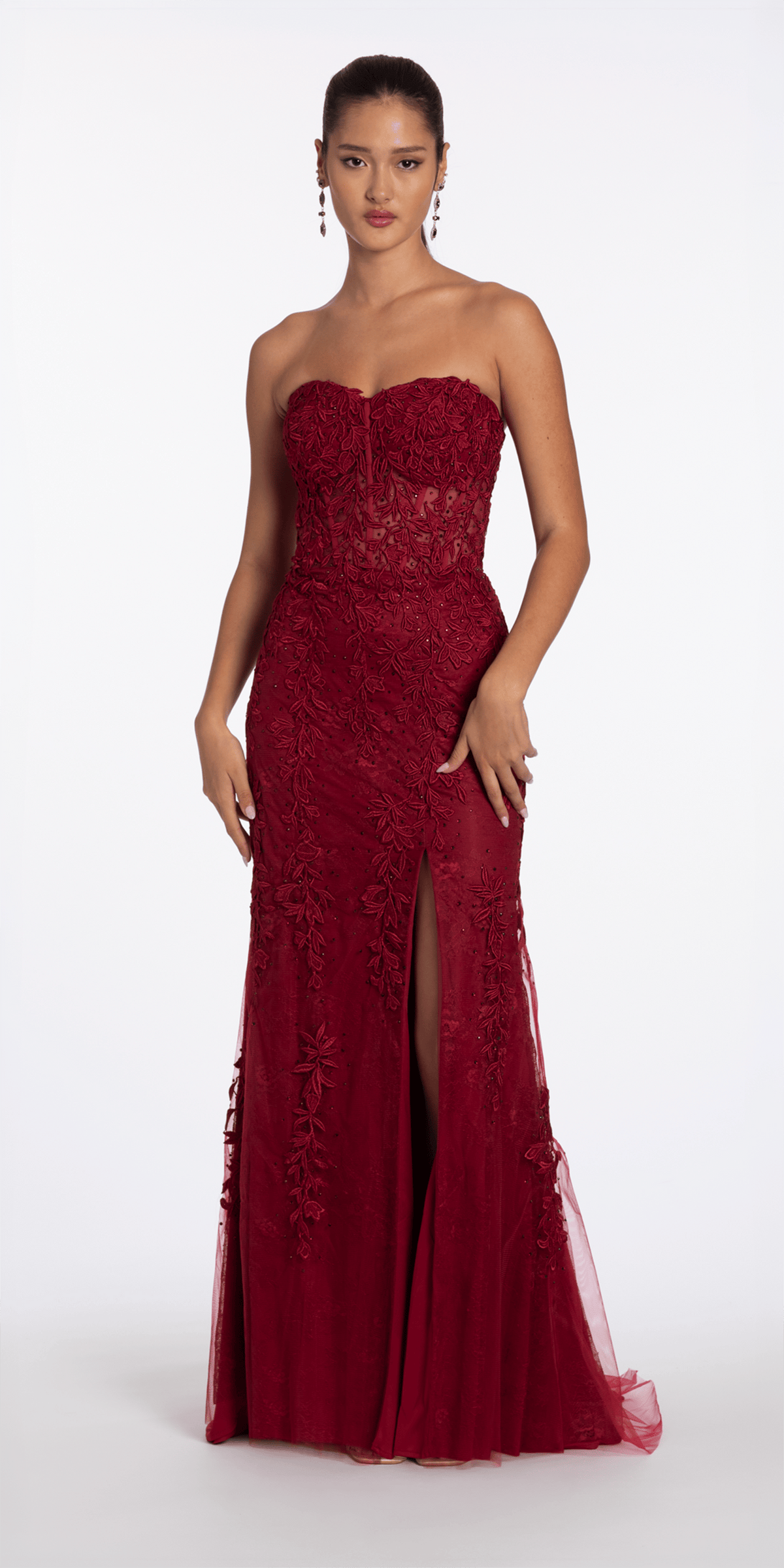 wine/size/4/missy/Camille La Vie/Strapless Mesh Applique Corset Column Dress with Side Slit/front 2