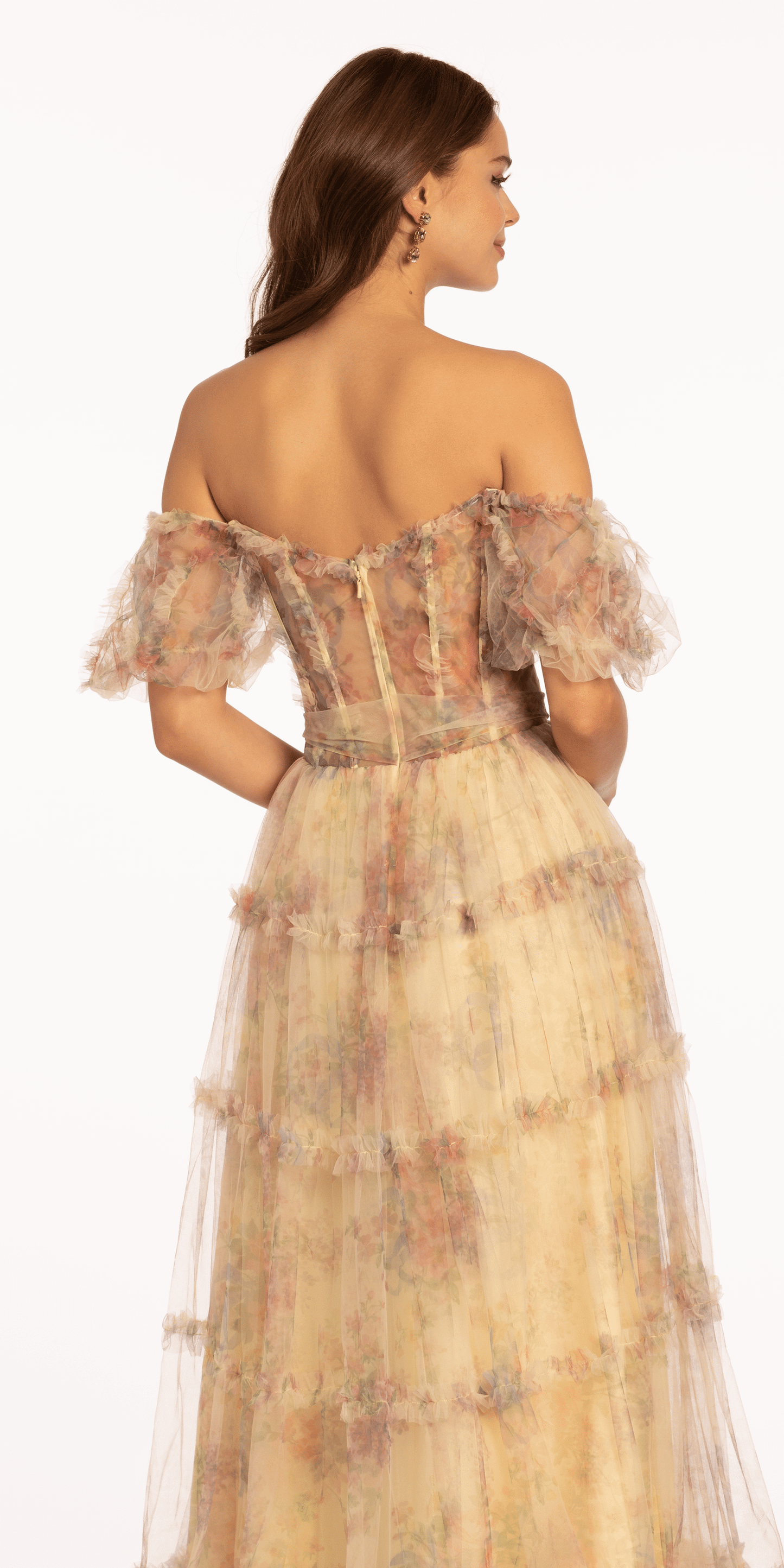 Camille La Vie/ Mesh Puff Sleeve Off the Shoulder Floral Tiered A Line Dress /missy size/ 2 /yellow/close up back