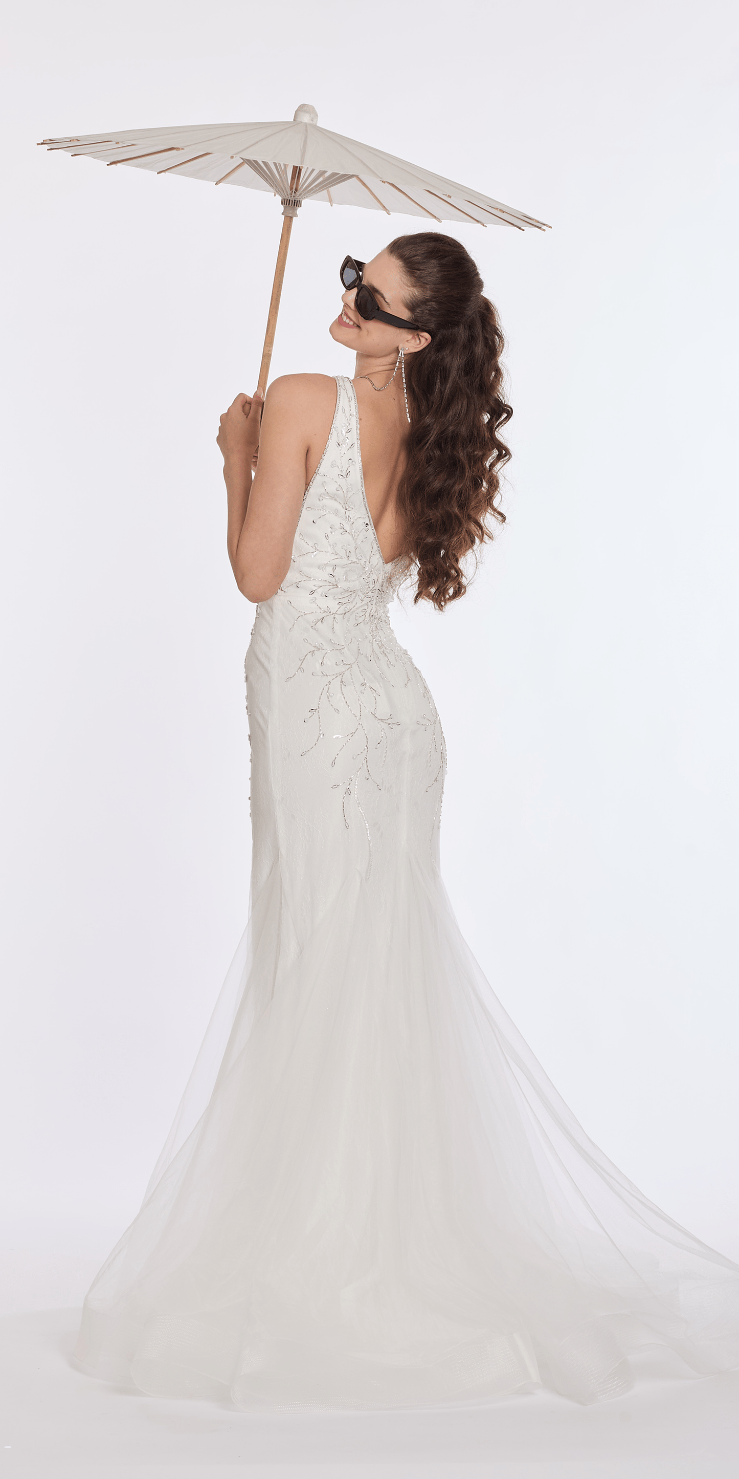 ivory Size 0 missy Camille La Vie Plunging Beaded Lace V Back Mermaid Dress