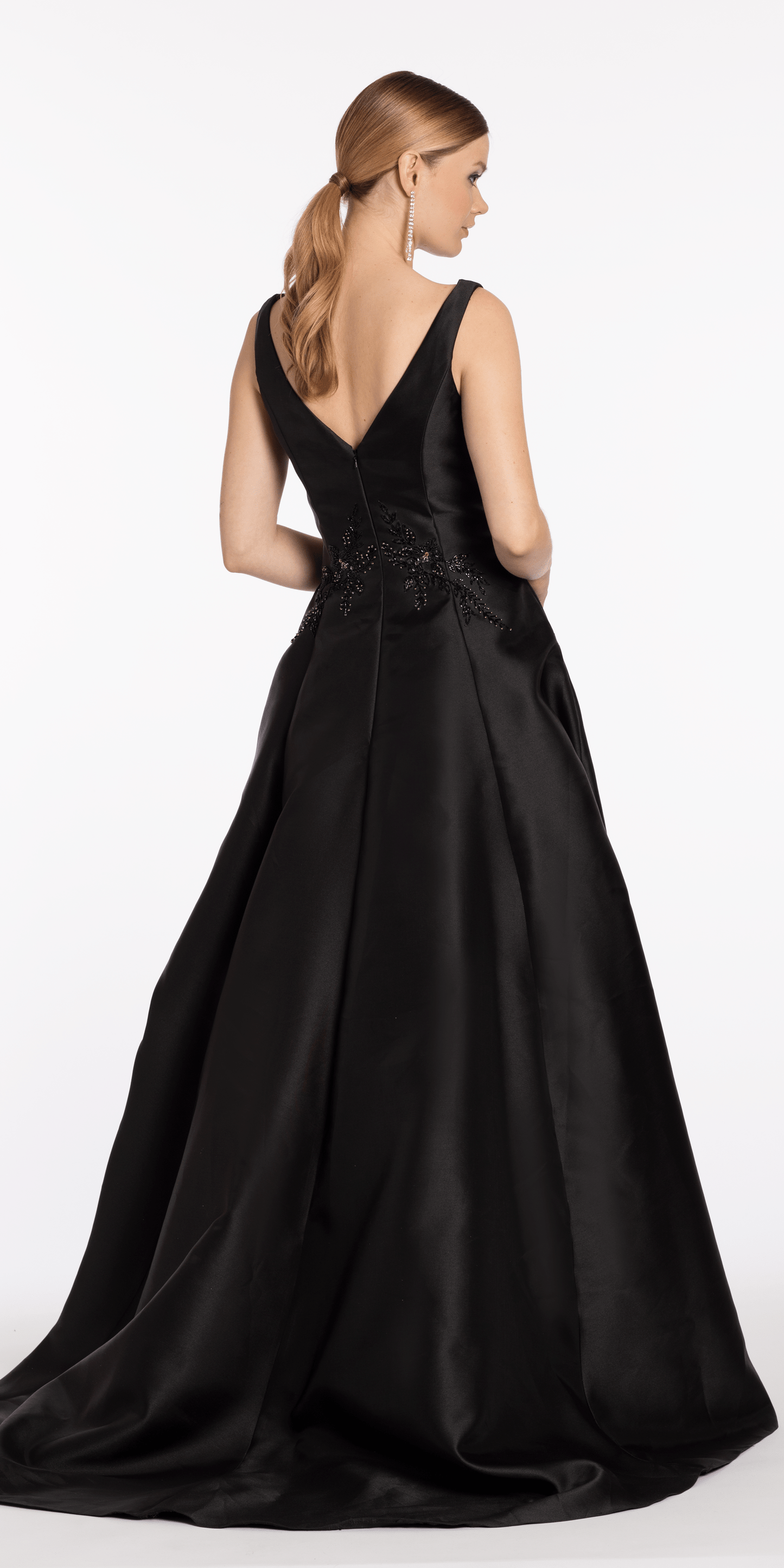 Camille La Vie /Mikado Embellished Bateau Neck A Line Dress with Pockets/ missy/size/ 6/black/back