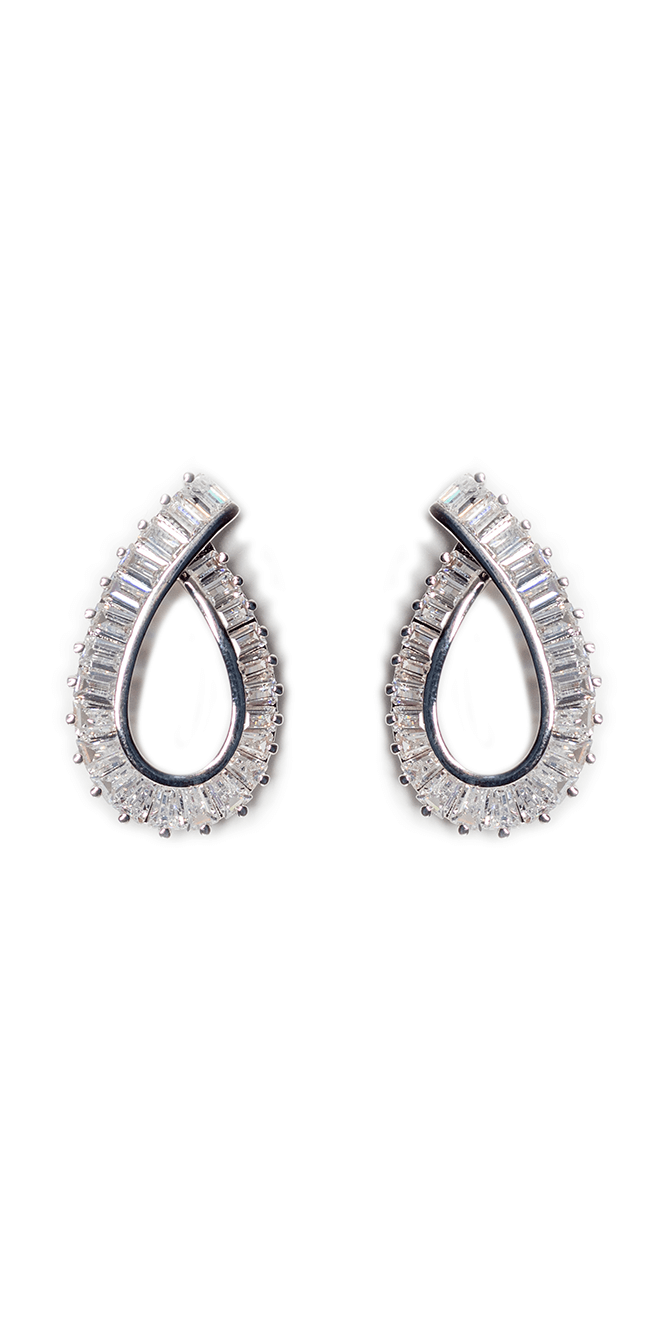 Camille La Vie/ Channel Set Oval Ribbon Earrings /Size OS / silver/ Front