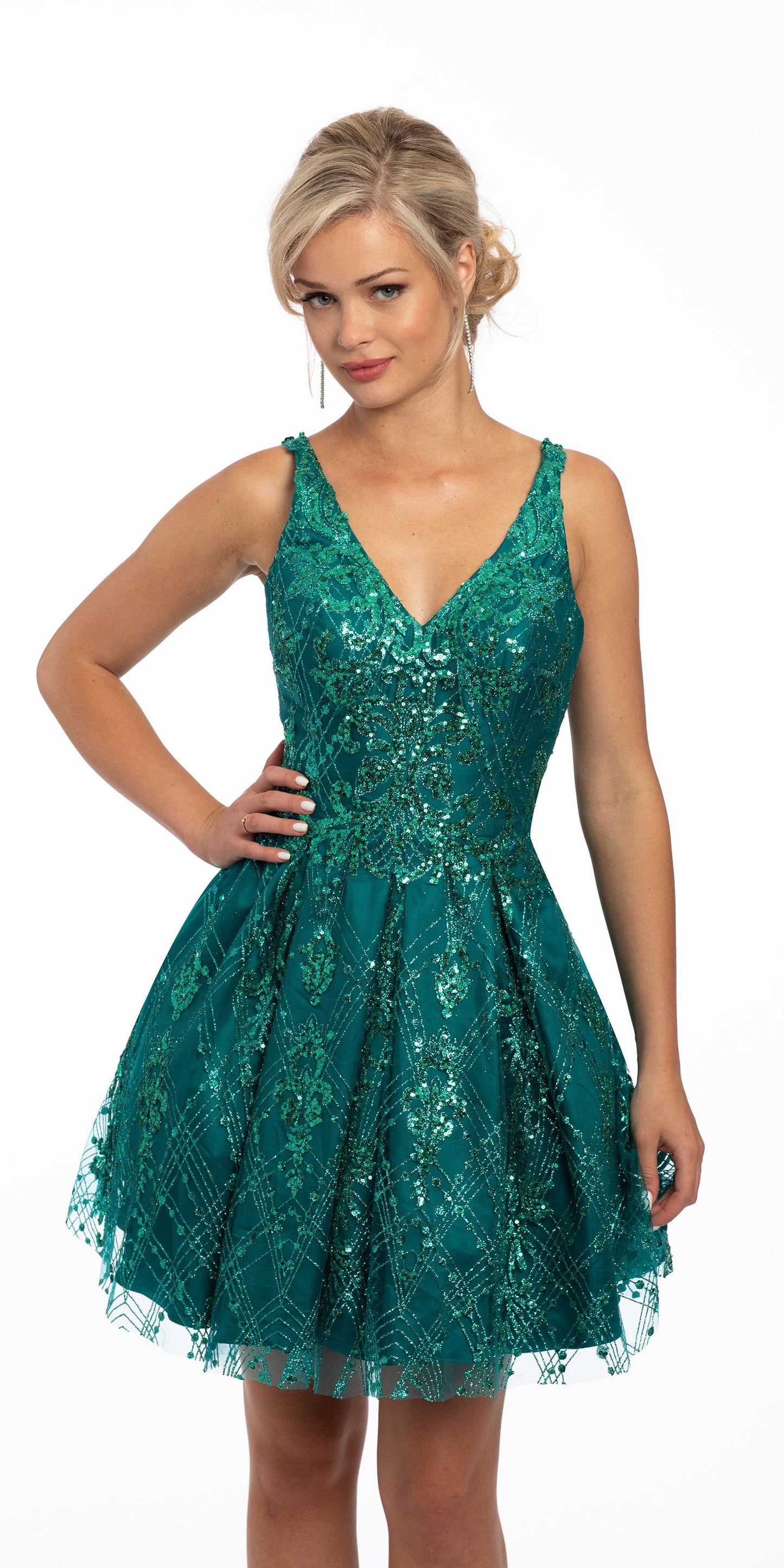 emerald /Size 00/ missy/ Camille La Vie/ Sequin Glitter Criss Cross Fit and Flare Dress/front