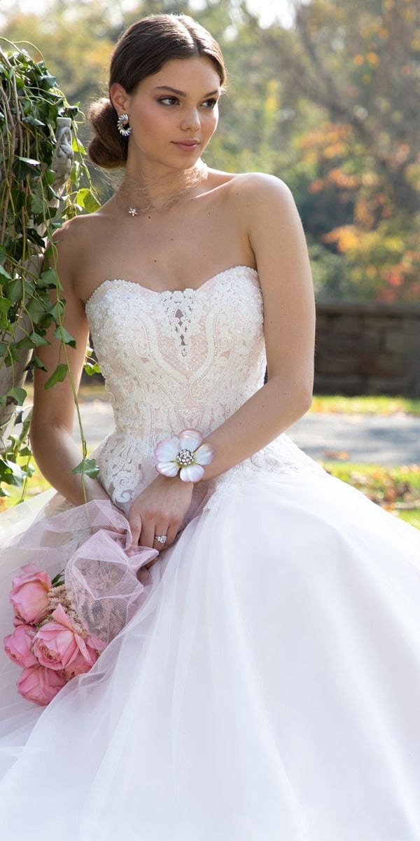 ivory-pink/ Size 2/ missy/ Camille La Vie /Embellished Embroidered Strapless Tulle Ballgown/close up