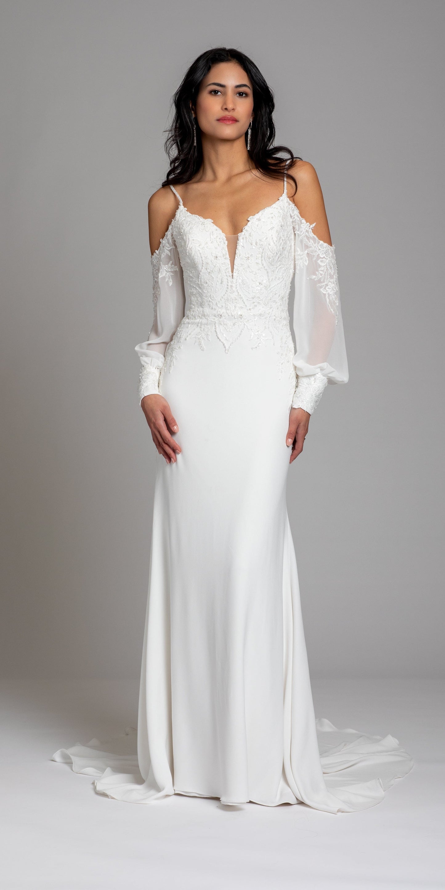 ivory/ Size 0 /missy/ Camille La Vie /Embellished Crepe Cold Shoulder Column Dress/front