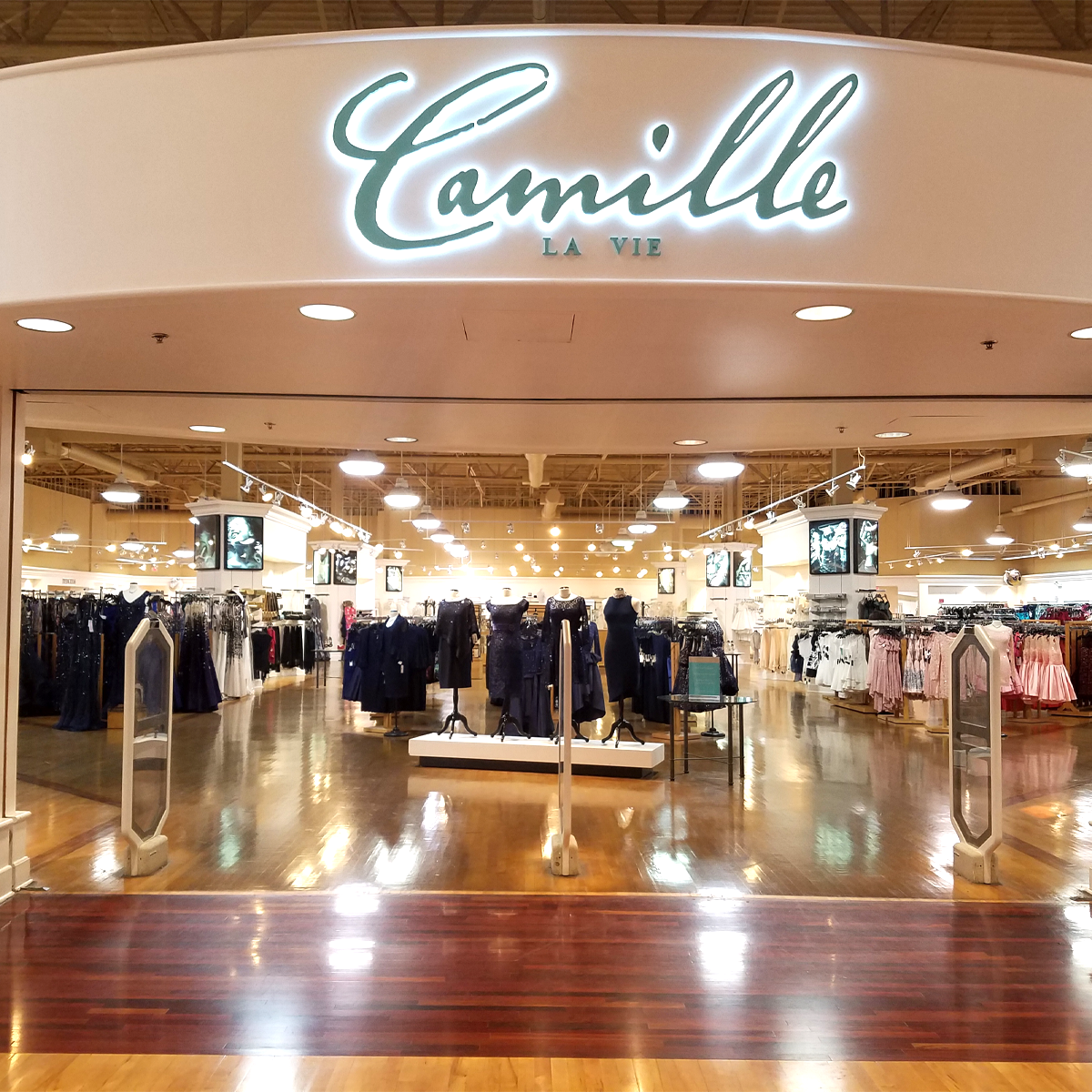 ASSISTANT STORE MANAGER, TEMPE, AZ