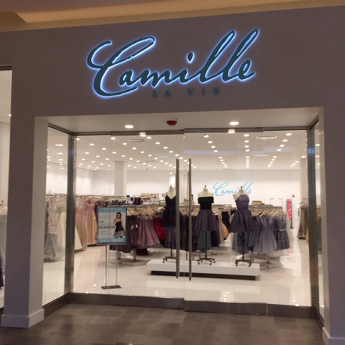 Shop dresses for Prom, Homecoming, Evening and more at Camille La Vie in Des Peres