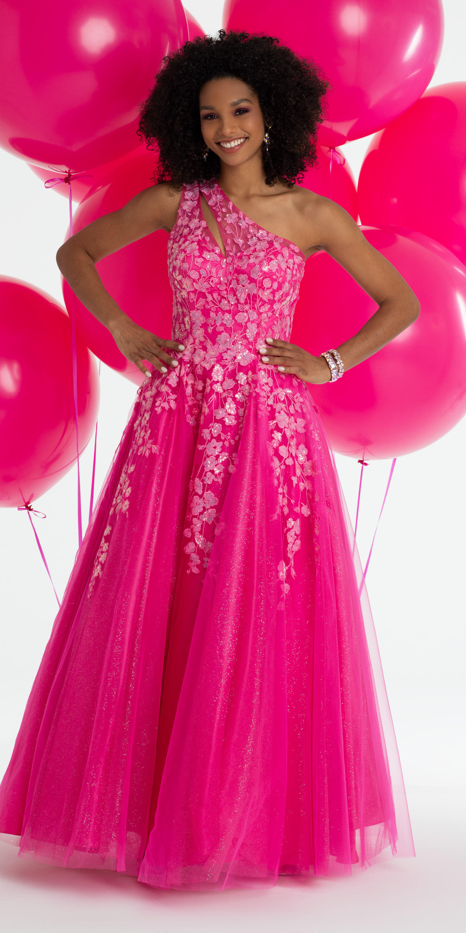 Applique Formal Dresses