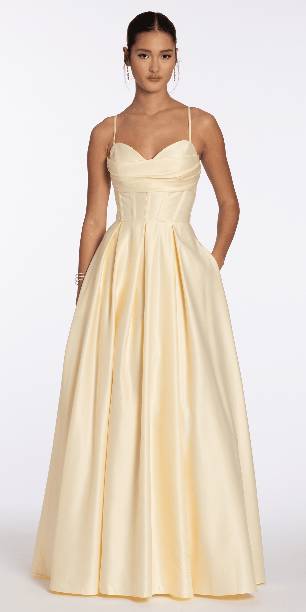 open lace back dress Sweetheart Off-Shoulder Sleeveless Formal Gowns Applique Pleated Tulle Tiered A-Line Prom Dress Custom Color / US10