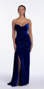sapphire/size/6/missy/Camille La Vie/Strapless Velvet Column Dress with Ruching and Side Cascade/front alt 1