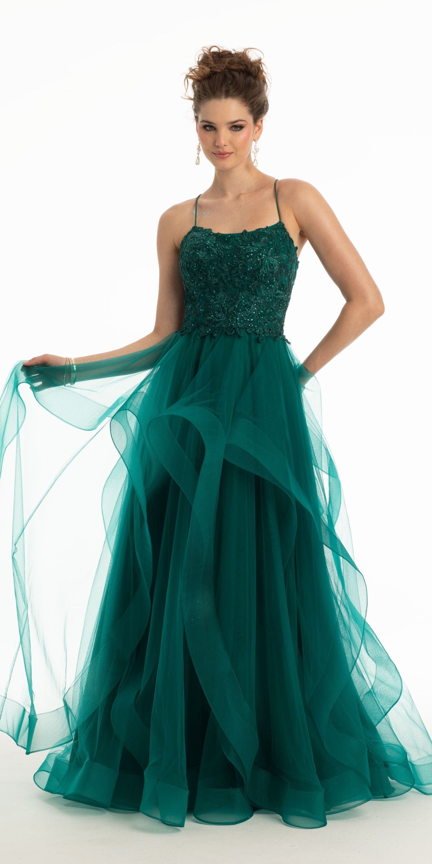 Camille La Vie Embroidered Bodice Lace Up Back Mesh Tiered Ballgown with Horse Hair Hem missy / 0 / emerald