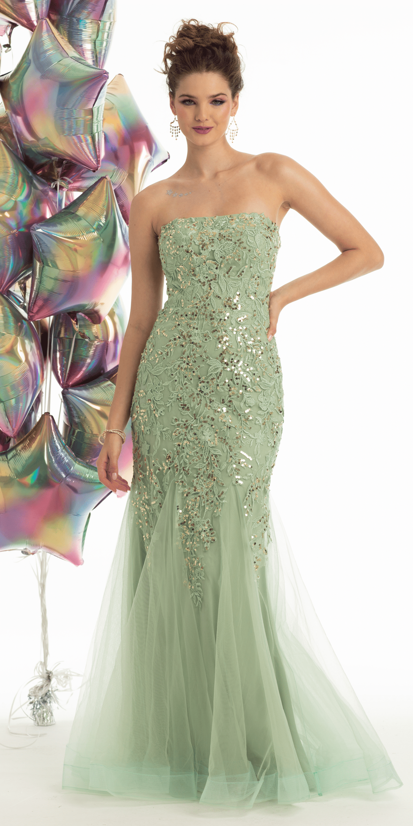 Camille La Vie Strapless Embroidered Mermaid Dress with Mesh Godets missy / 00 / mint