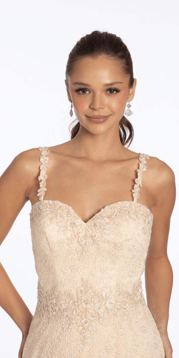 almond/size/4/missy/Camille La Vie/Sweetheart Lace Trumpet Dress with Pearl Detail/front close up