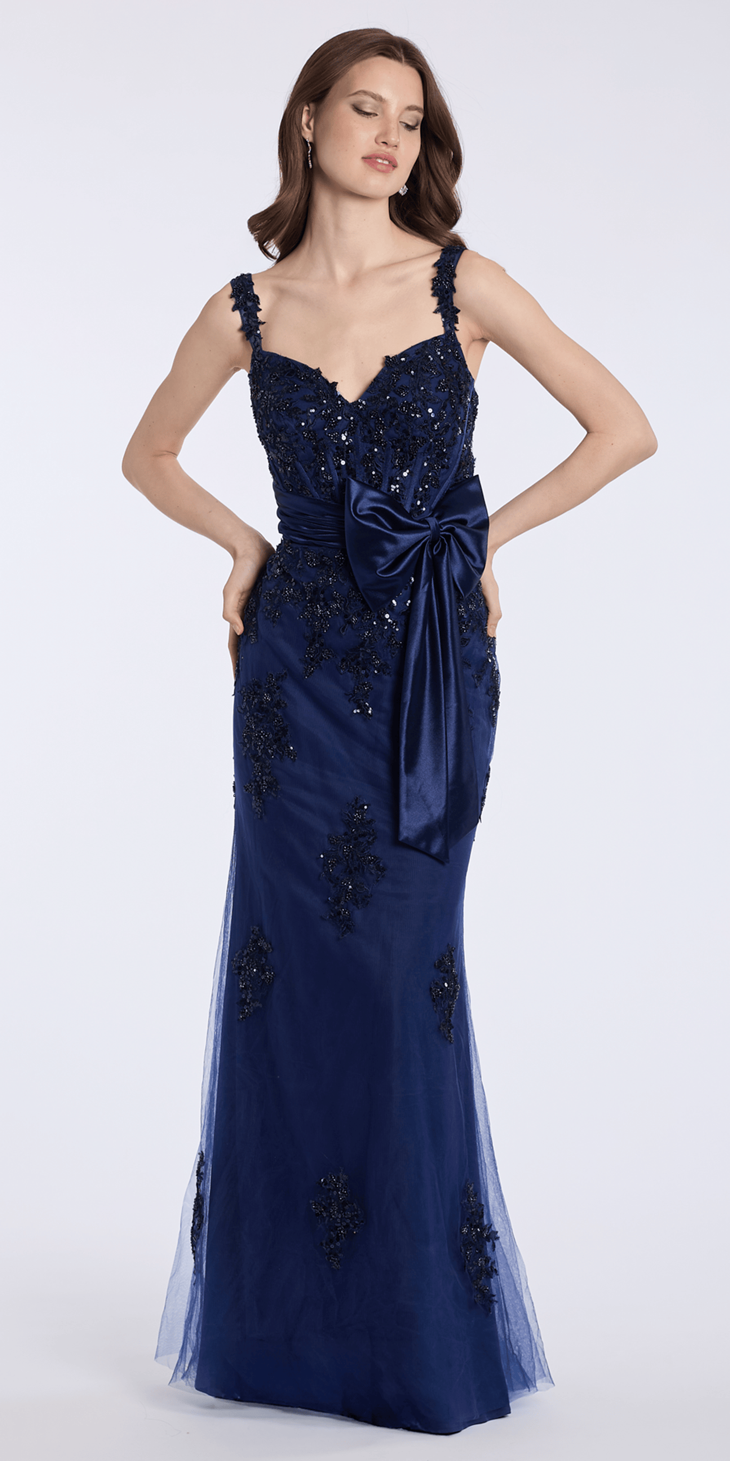 navy/size/6/missy/Camille La Vie/ Tulle Sequin Embellished Corset Column Corset Column Dress with Satin Bow/front 