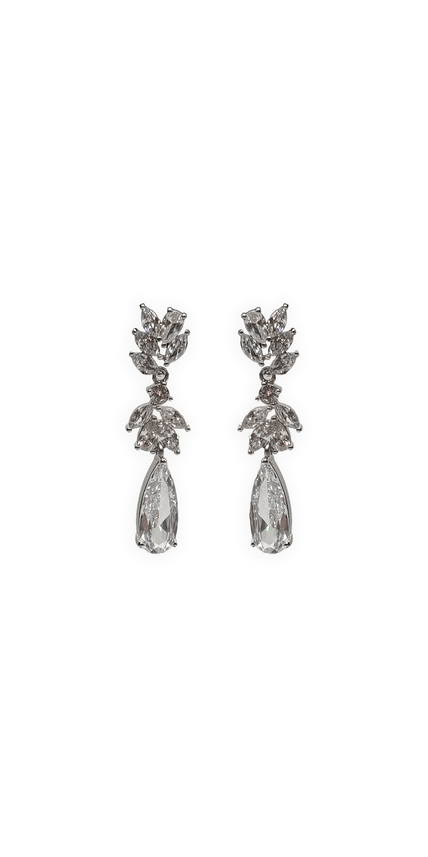 silver/size/OS/Camille La Vie/Small Tiered Cluster Teardrop Earrings/front
