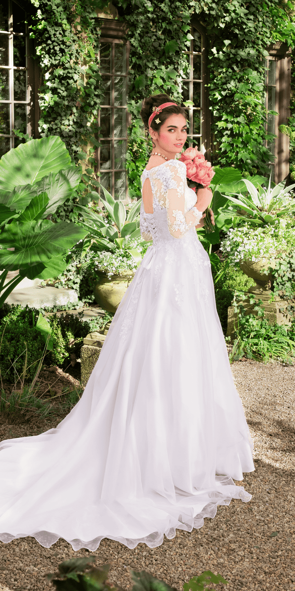 Organza V Neck Long Sleeve Lace Up Back Ballgown with Embellished Appliques missy / 4 / White Organza V Neck Long Sleeve Lace Up Back Ballgown with Embellished Appliques missy / 4 / White