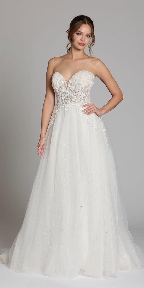 Tulle A Line Dress with 3D Embellished Appliques Image 4