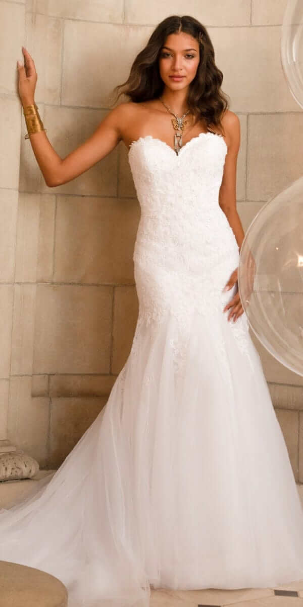 ivory/size/6/missy/Camille La Vie/Sweetheart  Embroidered Trumpet Dress with Tulle Godets/front 1