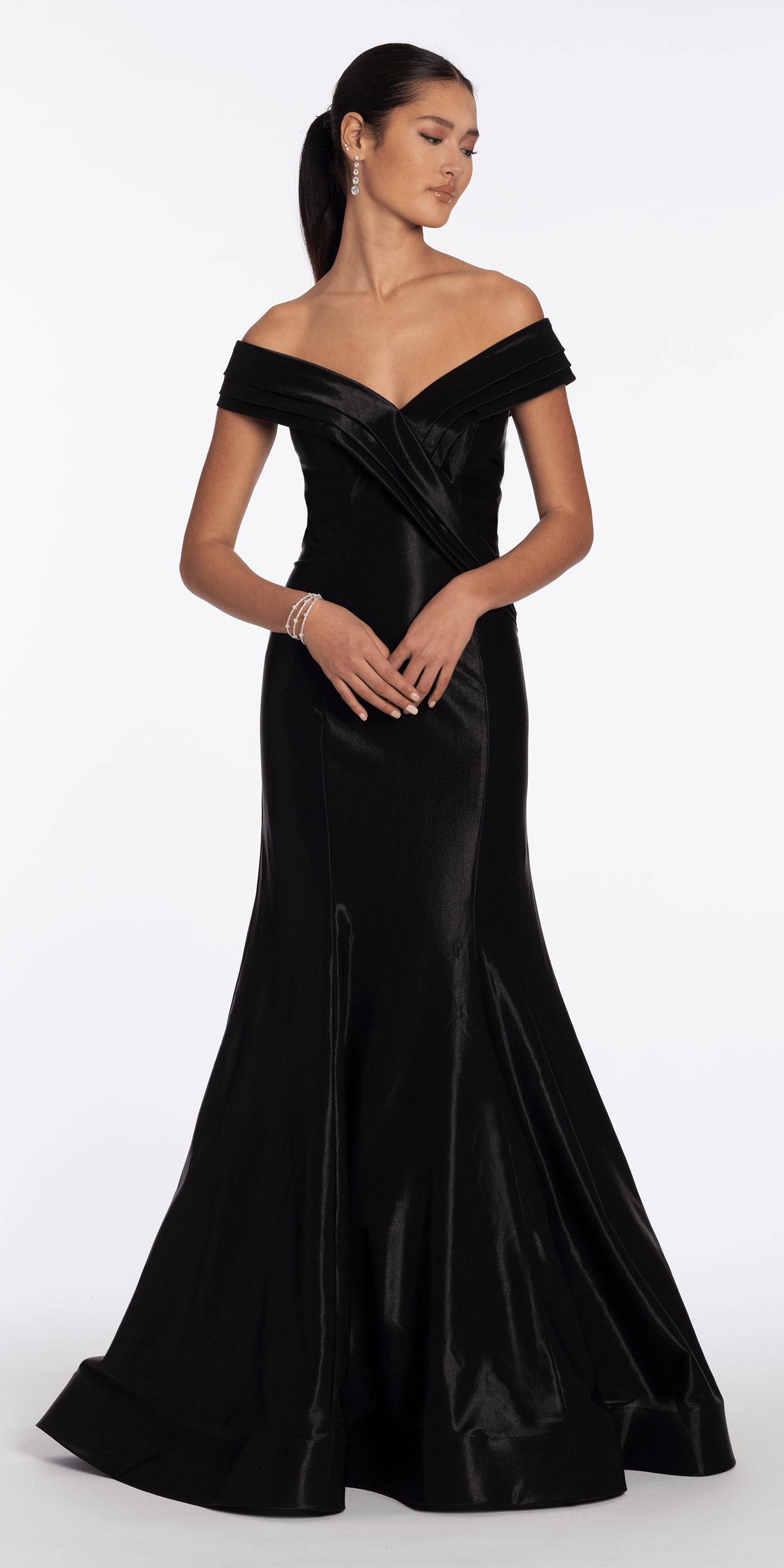 black/size/6missy/Camille La Vie Pleated Off the Shoulder Sateen Mermaid Dress/front