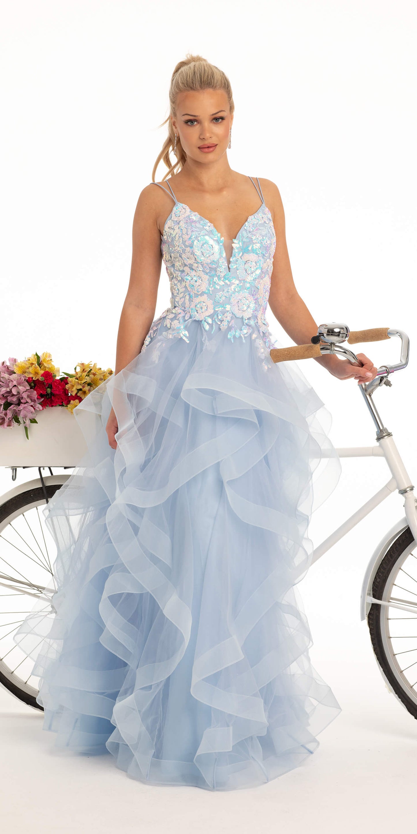 Camille La Vie Iridescent Sequin Plunging Tulle Tiered Ballgown missy / 0 / light-blue