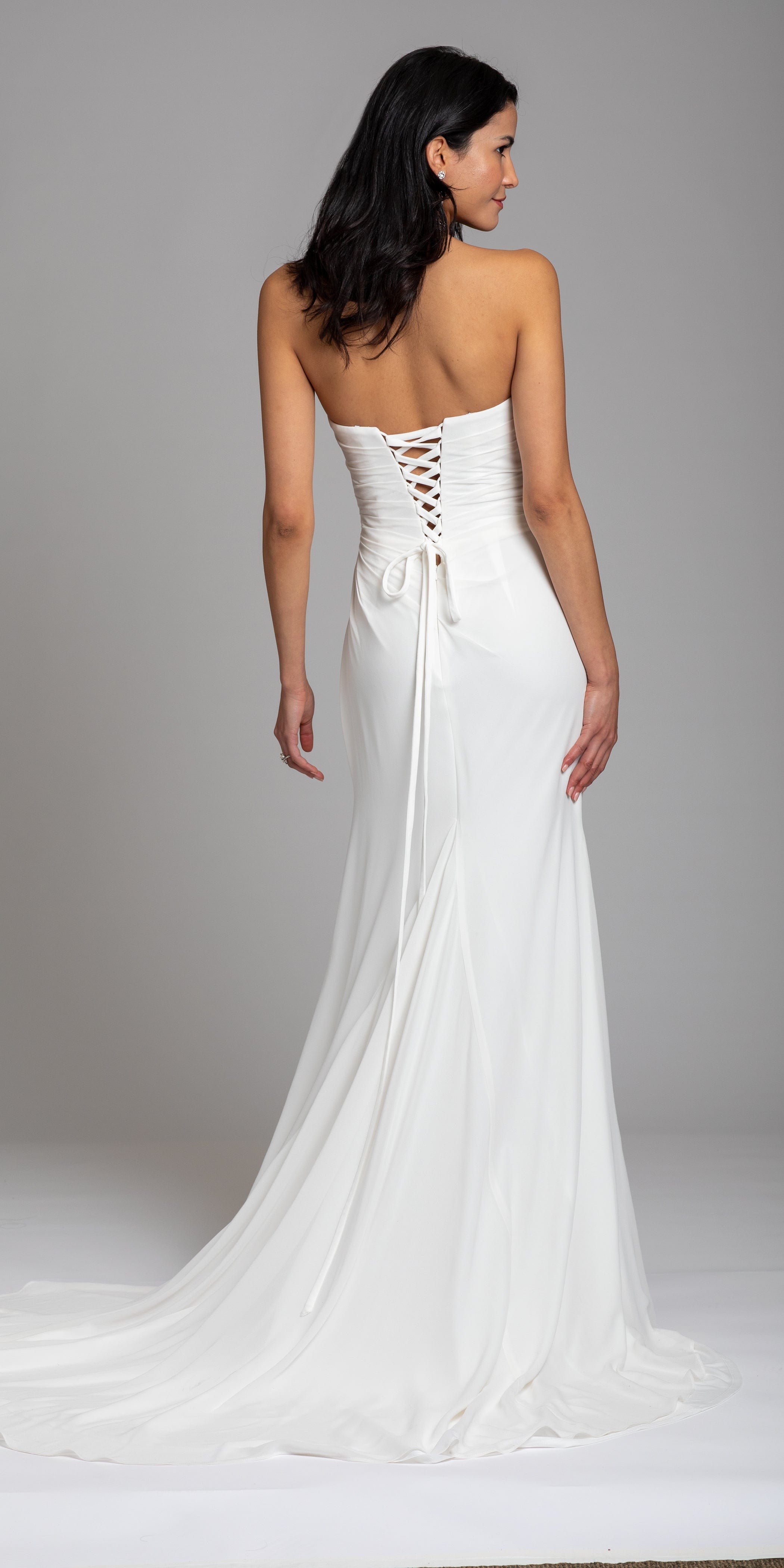 Chiffon ruched 2025 wedding dress